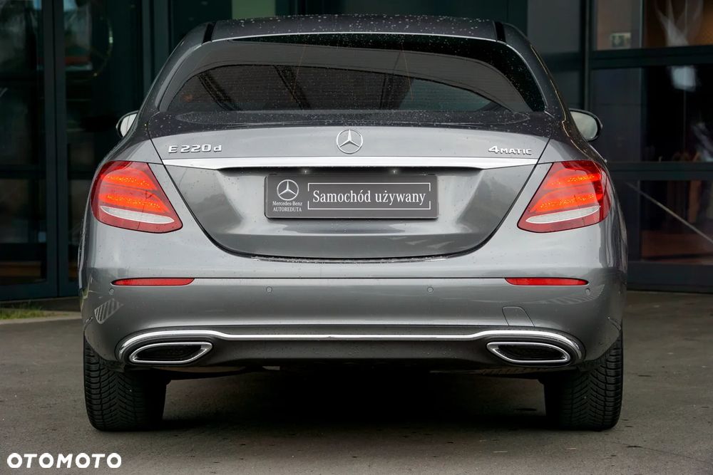 Mercedes-Benz Klasa E 220 d 4-Matic 9G-TRONIC - 5