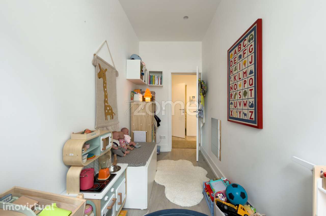 Apartamento T2+1 em Arroios c/ 2 varandas e logradouro - Grande imagem: 4/30