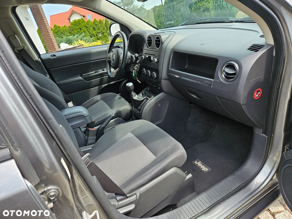 Jeep Compass 2.0I 4x2 Limited - 11
