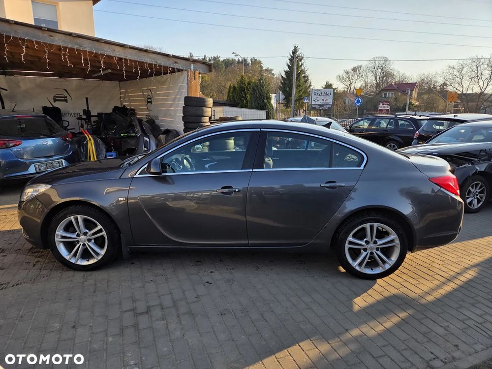 Opel Insignia - 2