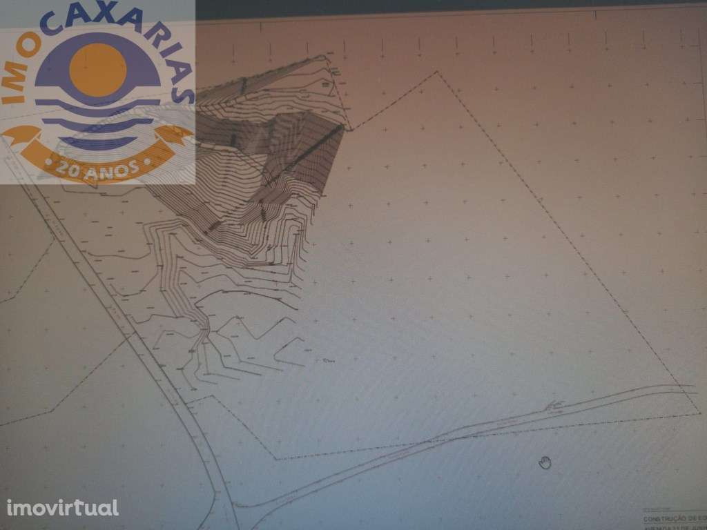 Terreno com Pavilhão(projecto aprovado) - Grande imagem: 3/4
