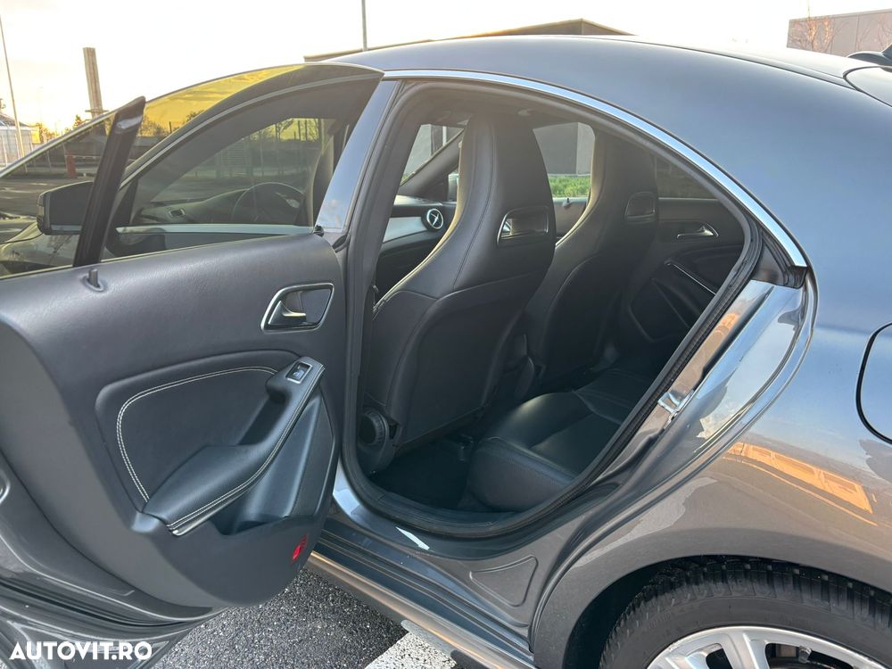 Mercedes-Benz CLA 220 CDI 7G-DCT - 10