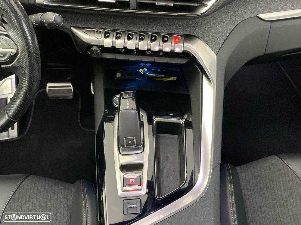 Peugeot 3008 1.6 BlueHDi GT Line EAT6 - 16