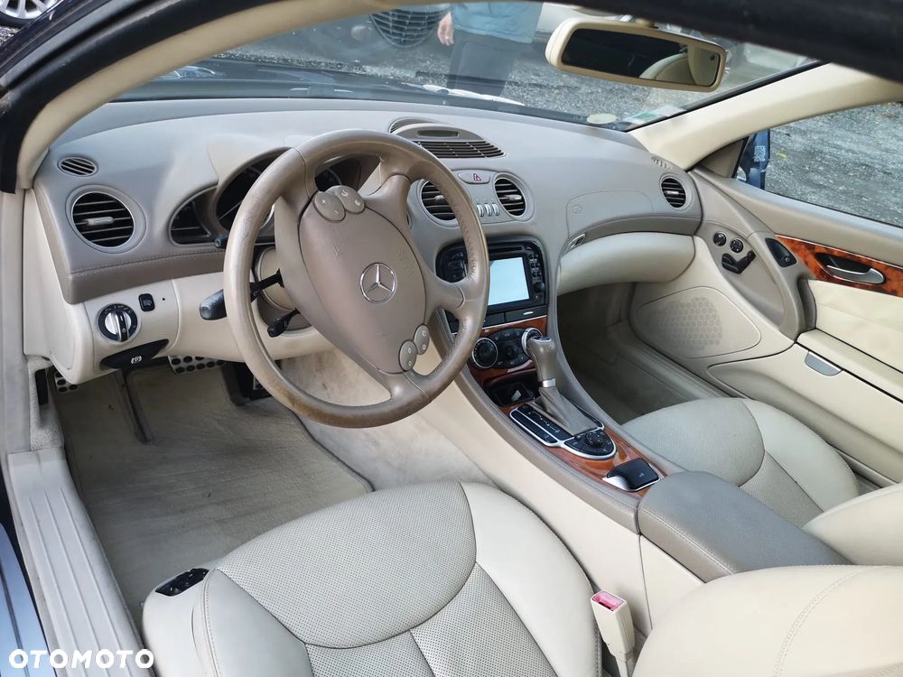 Mercedes-Benz SL - 36
