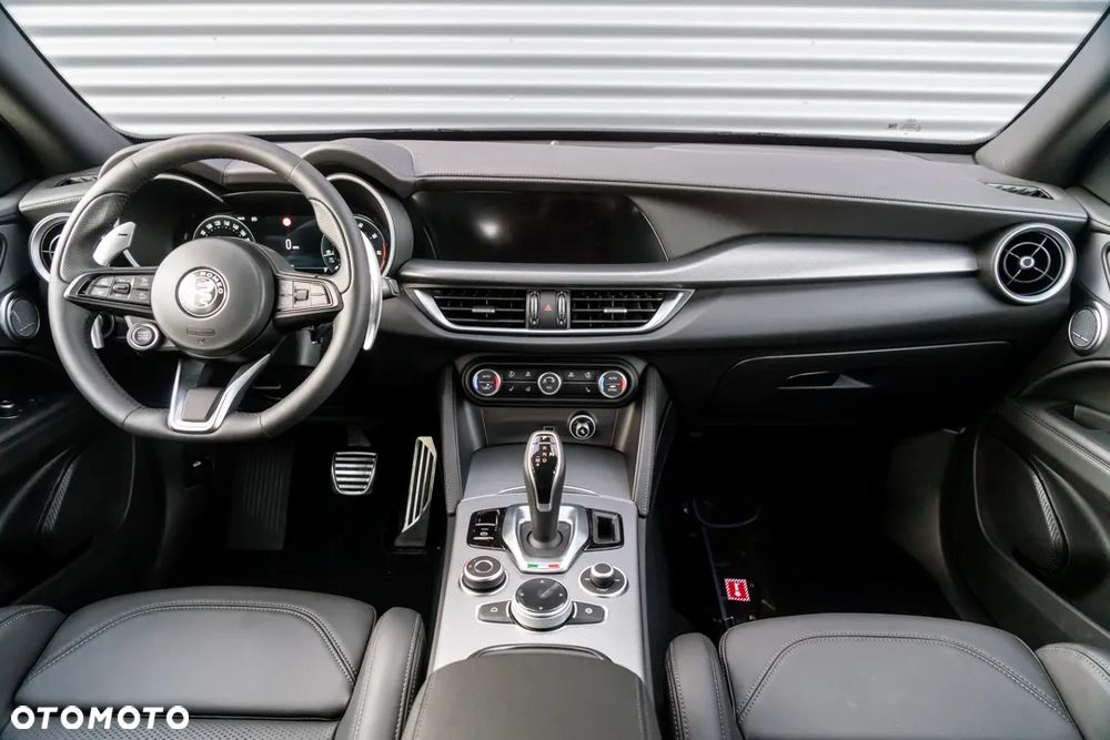 Alfa Romeo Stelvio 2.0 Turbo Veloce Q4 - 34