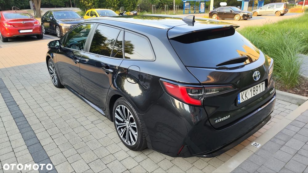 Toyota Corolla - 3