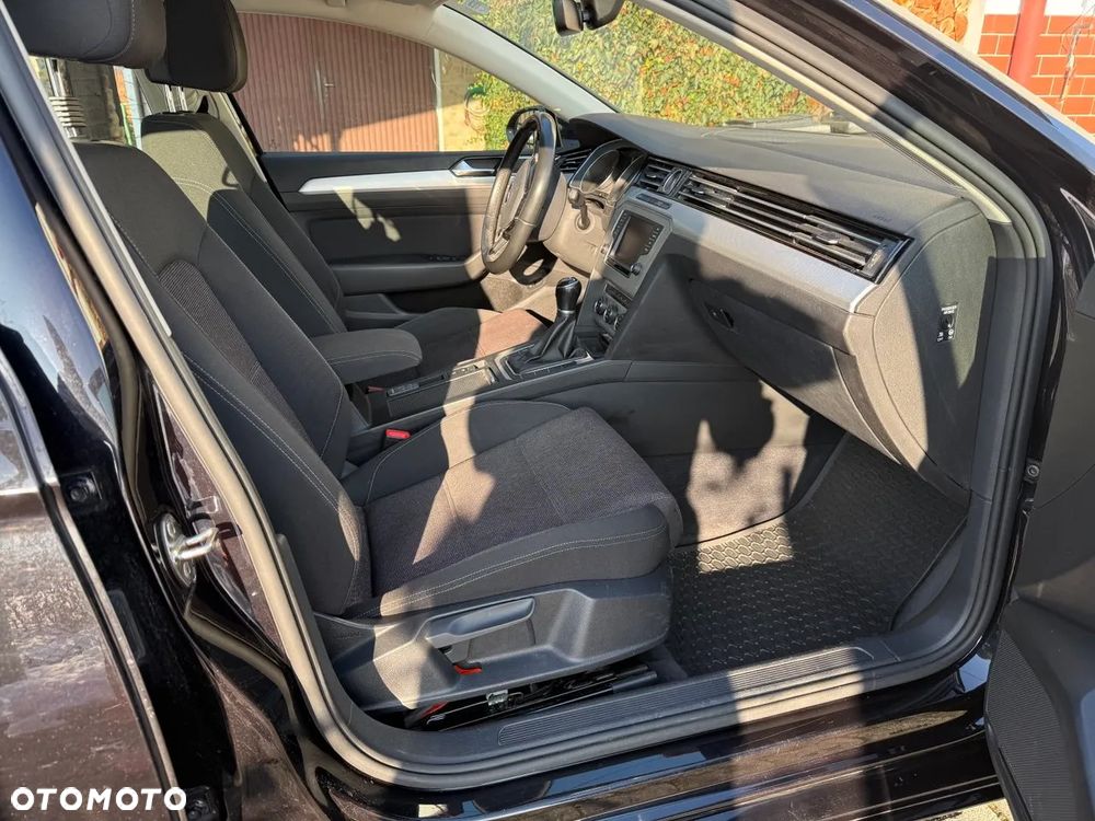 Volkswagen Passat 1.8 TSI BMT Comfortline - 7