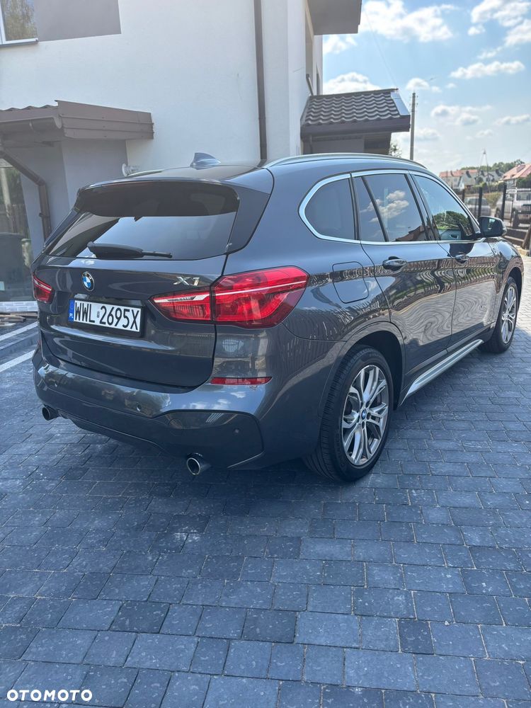 BMW X1 - 17