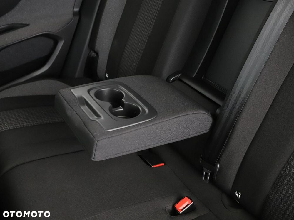 Peugeot 3008 PureTech 130 Stop & Start GPF EAT8 Active Business-Paket - 39