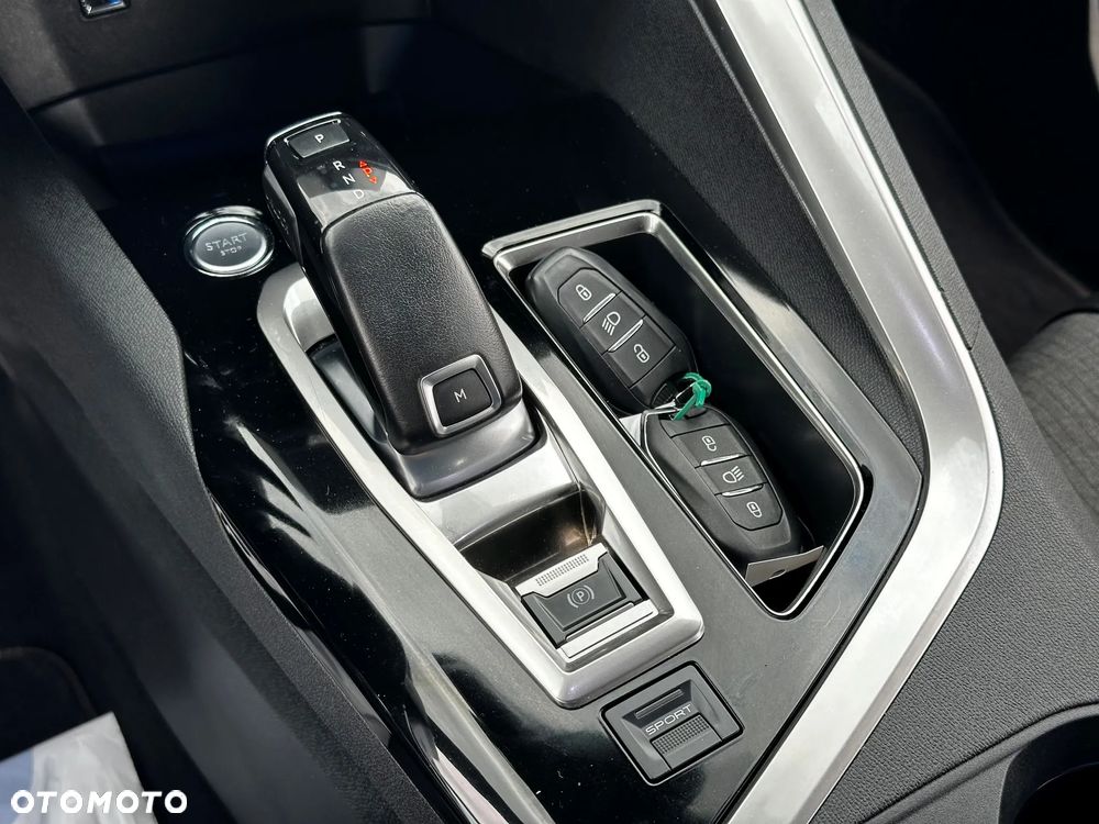 Peugeot 3008 - 31