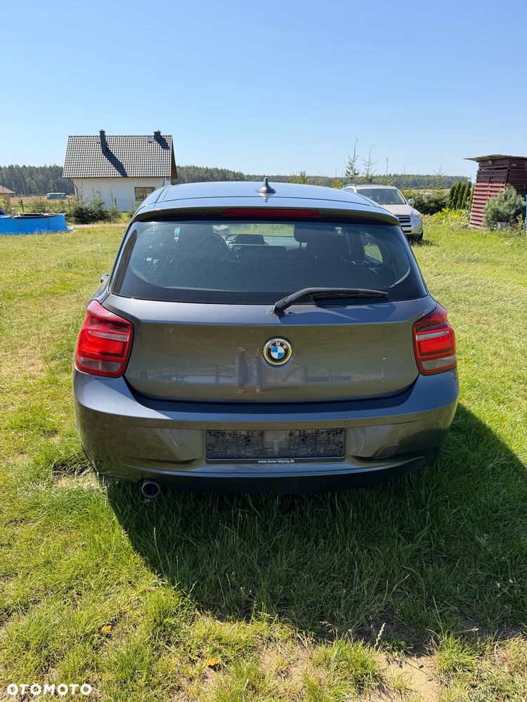 BMW Seria 1 118d - 4