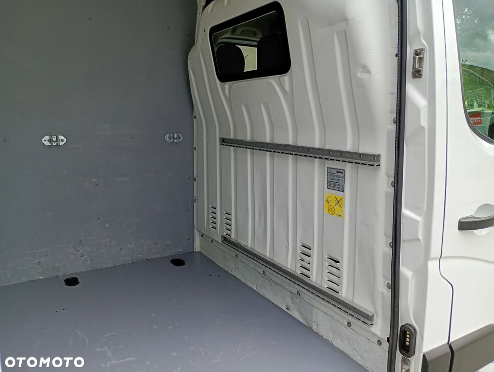 Opel Movano - 37