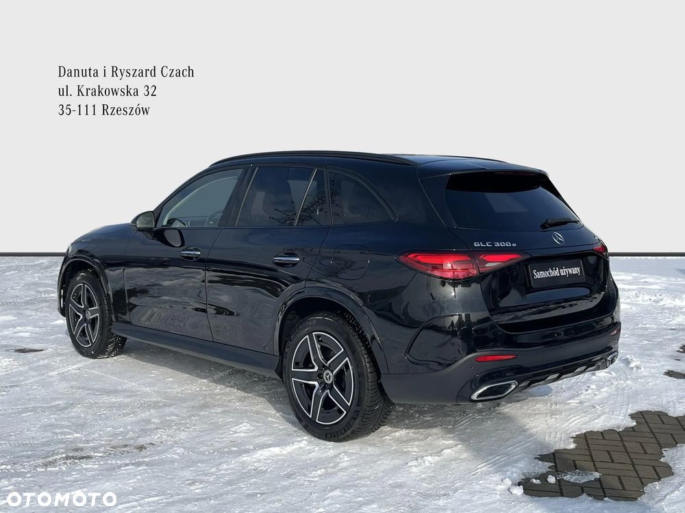 Mercedes-Benz GLC 300 e PHEV 4-Matic AMG Line - 3