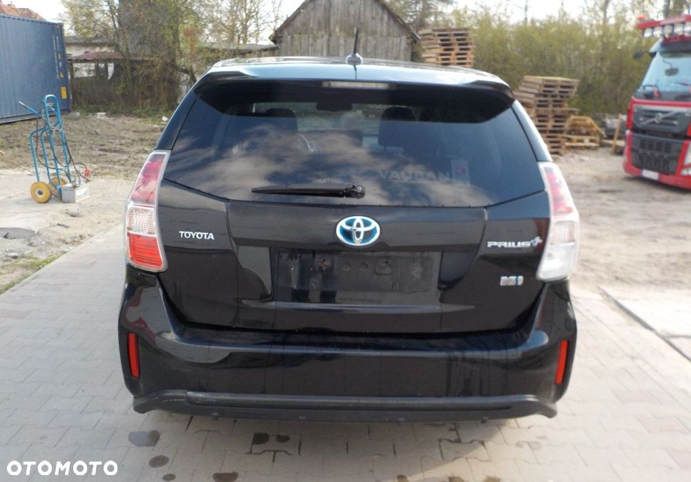 Toyota Prius+ - 12
