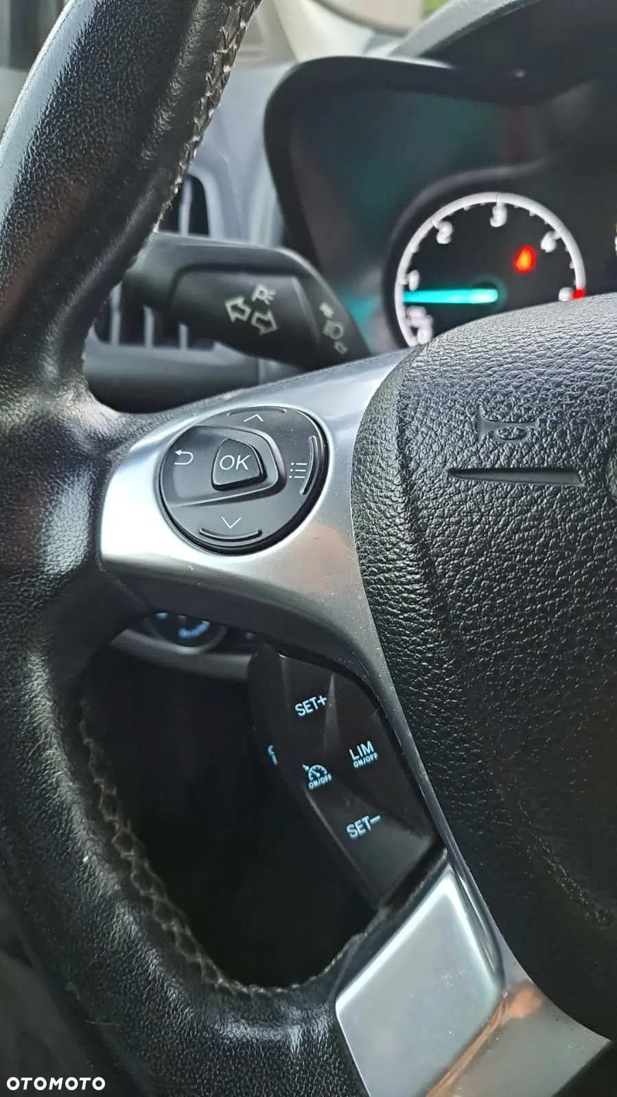 Ford Transit Connect - 26