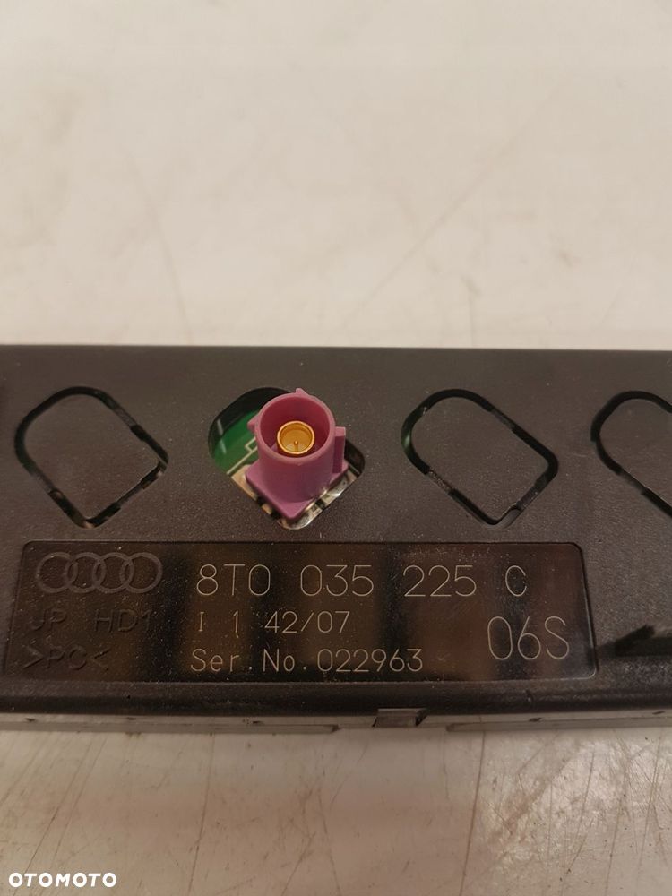WZMACNIACZ ANTENY AUDI A5 LIFT 8T0035225C - 3