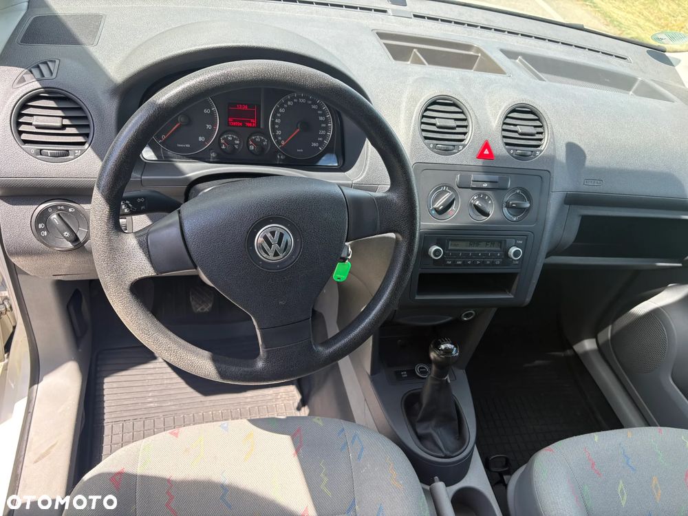 Volkswagen CADDY - 8