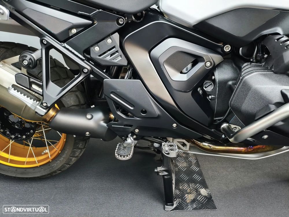 BMW R 1300 GS Adventure Trophy - 5