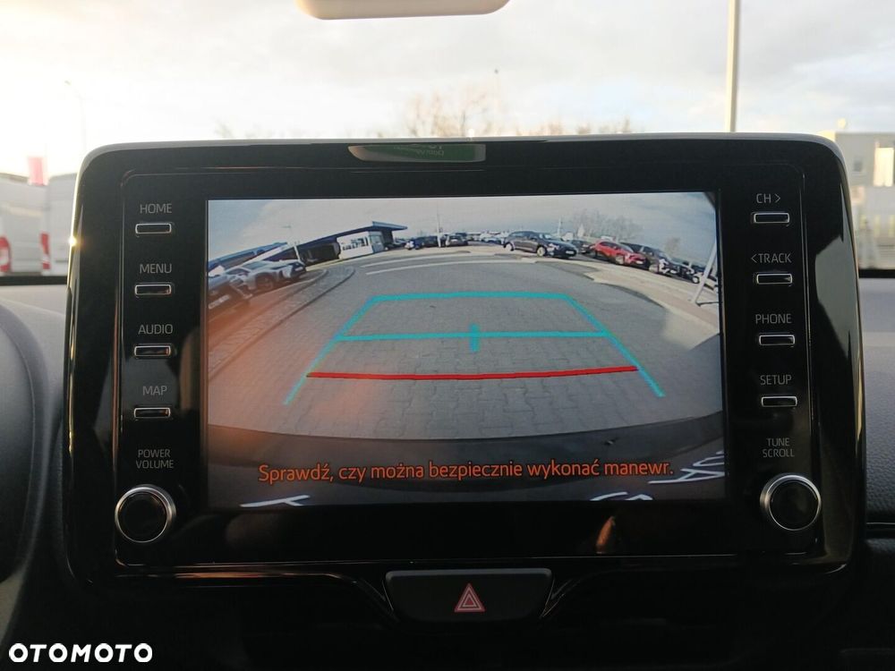 Toyota Yaris - 18