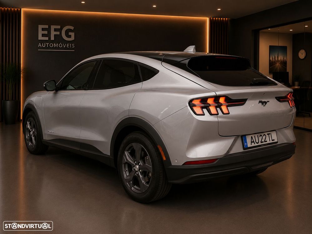 Ford Mustang Mach-E Premium - 2