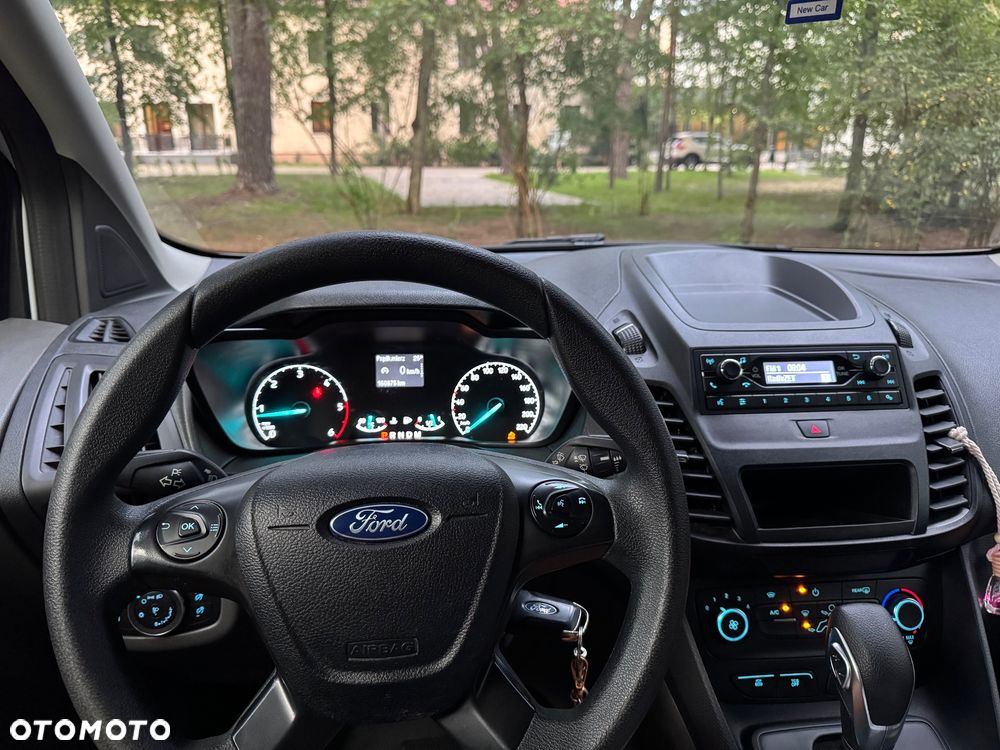 Ford Transit Connect - 18