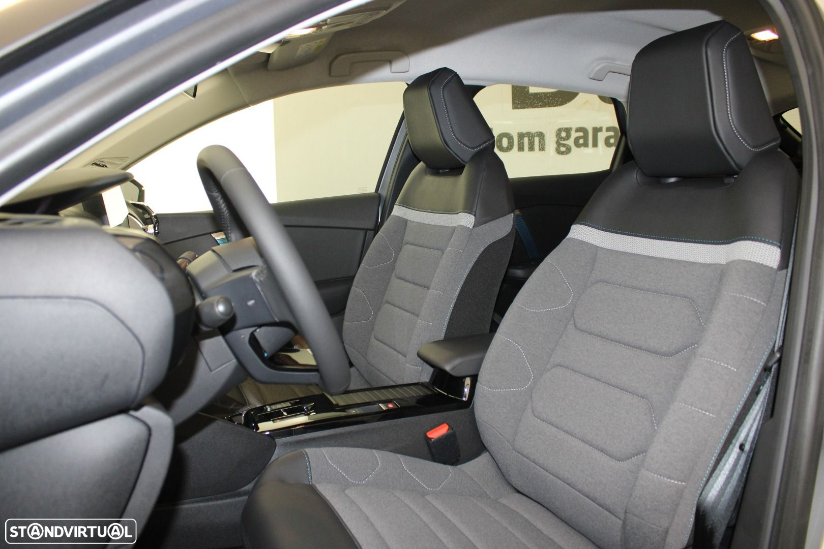 Citroën e-C4 50 kWh Feel Pack - 23