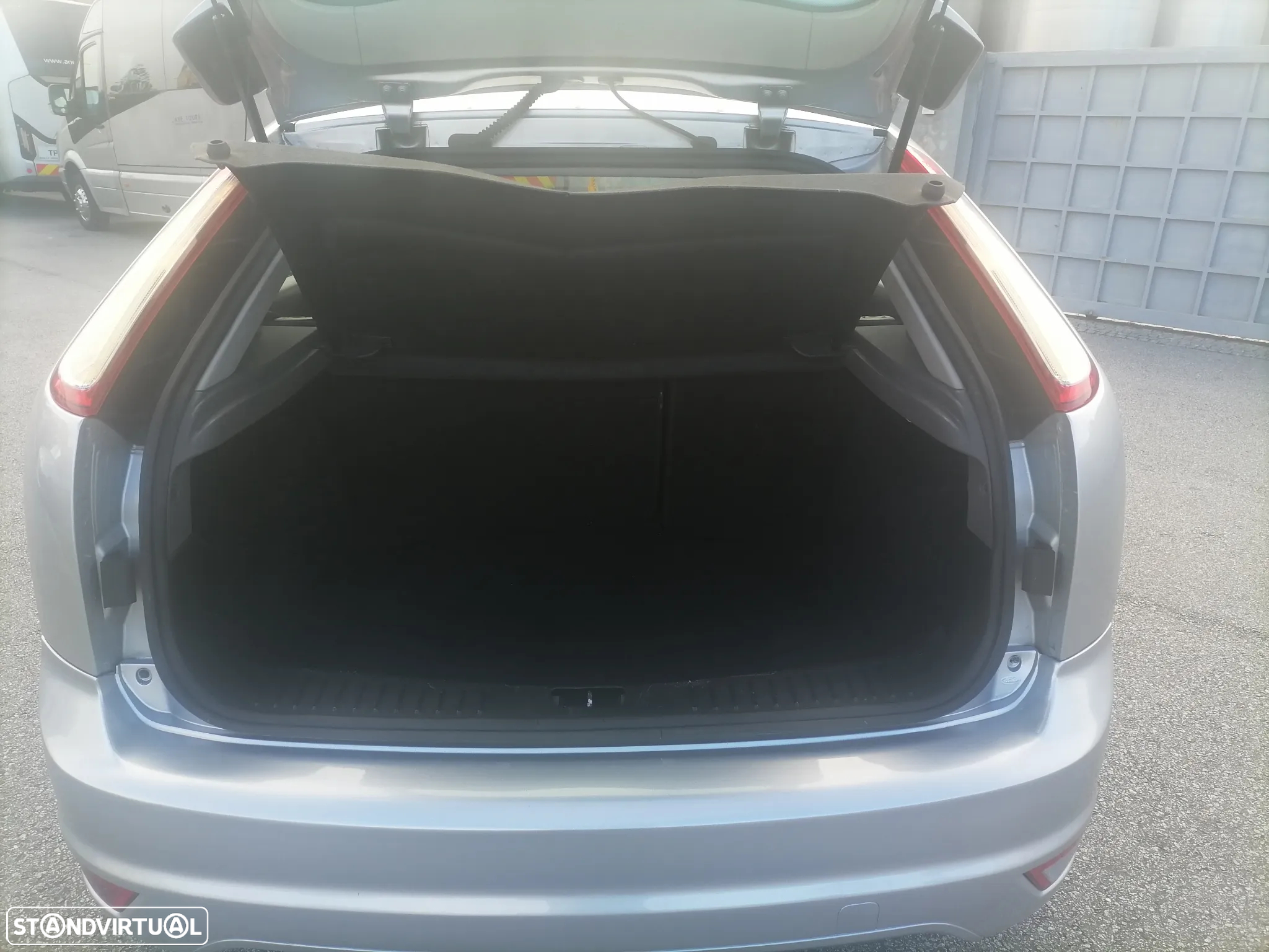 Ford Focus 1.4 16V Trend - 7