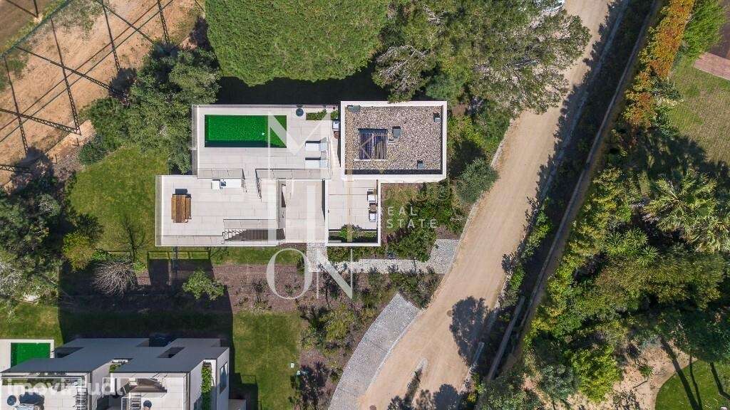 Moradia com piscina no rooftop em condominio fechado na Quinta da Mari - Grande imagem: 3/60