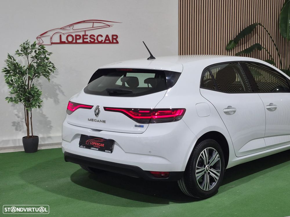 Renault Mégane 1.6 Plug-In Intens - 6