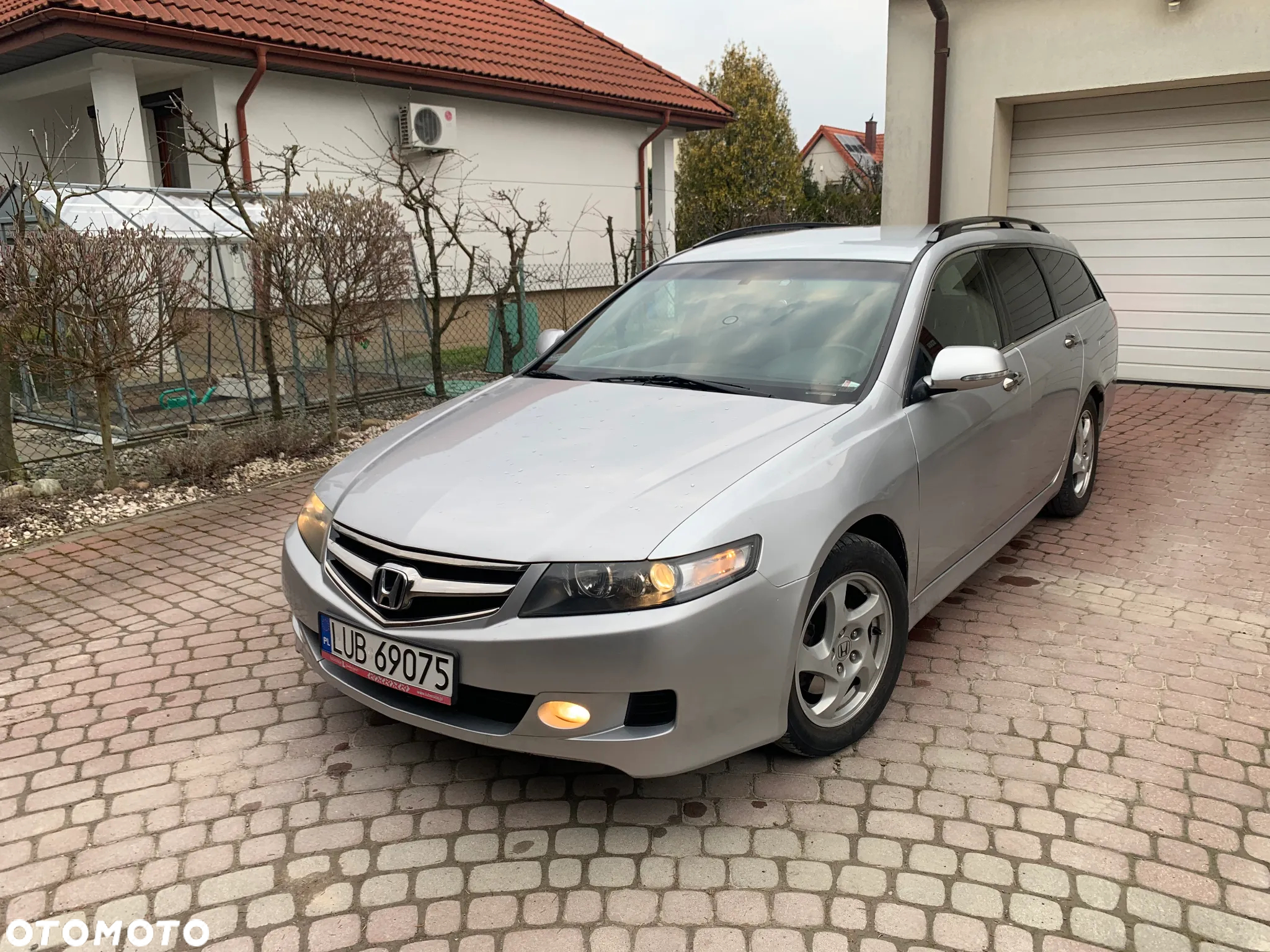 Honda Accord Tourer 2.0 i Comfort - 2