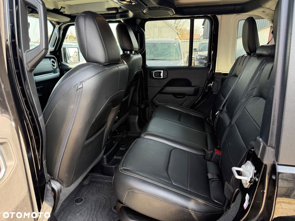 Jeep Wrangler Unlimited 2.0 Turbo PHEV 4xe Sahara - 8