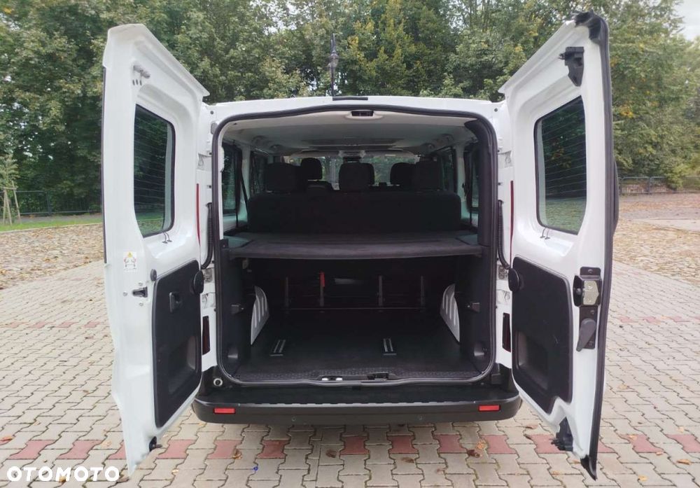 Renault Trafic - 27