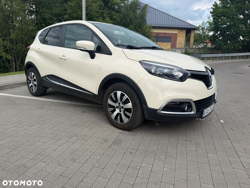 Renault Captur 1.2 TCe Zen EDC - 4