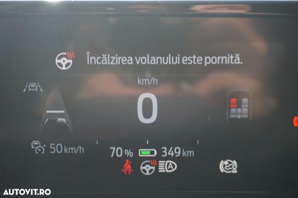 Ford Explorer RWD 77 kWh Extended Range Select - 14