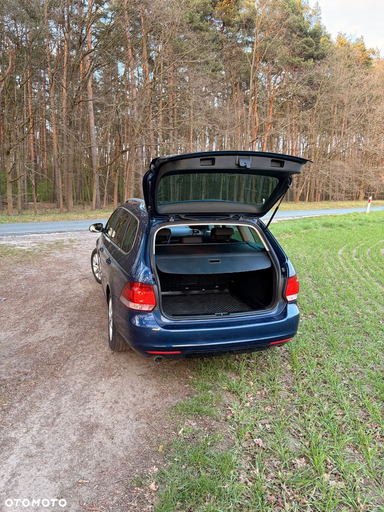 Volkswagen Golf 1.6 TDI Comfortline - 3