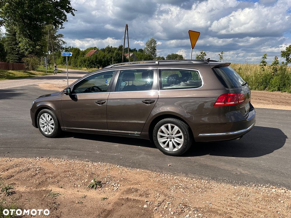 Volkswagen Passat 1.6 TDI Comfortline - 1