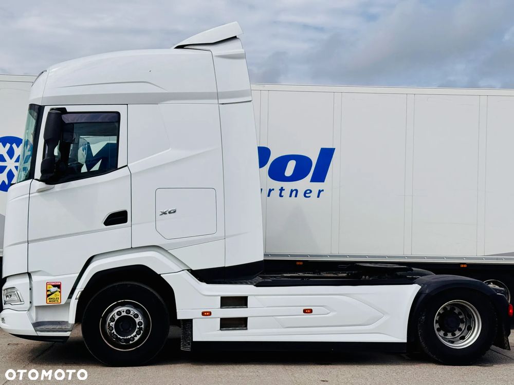 DAF XG - 4