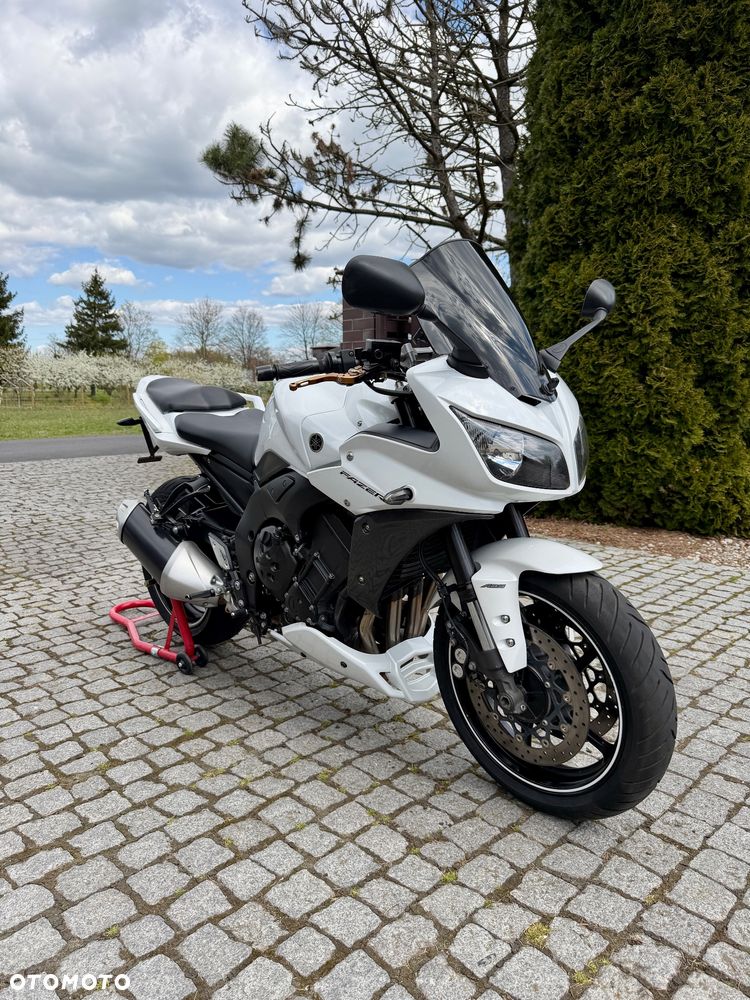 Yamaha FZ - 17
