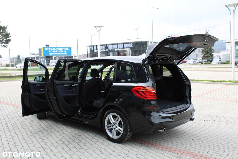 BMW Seria 2 220d xDrive Sport-Aut M Sport - 19