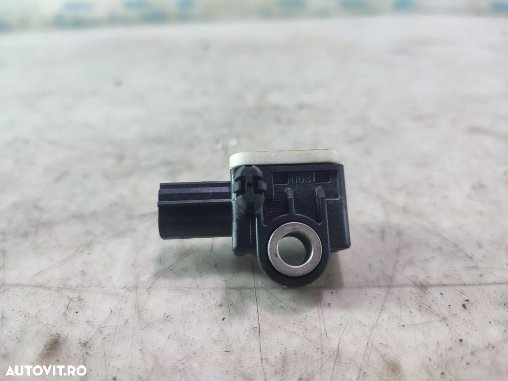 Senzor impact CM5T-14B006-AA Ford Focus 3 [facelift] [2014 - 2020] - 4