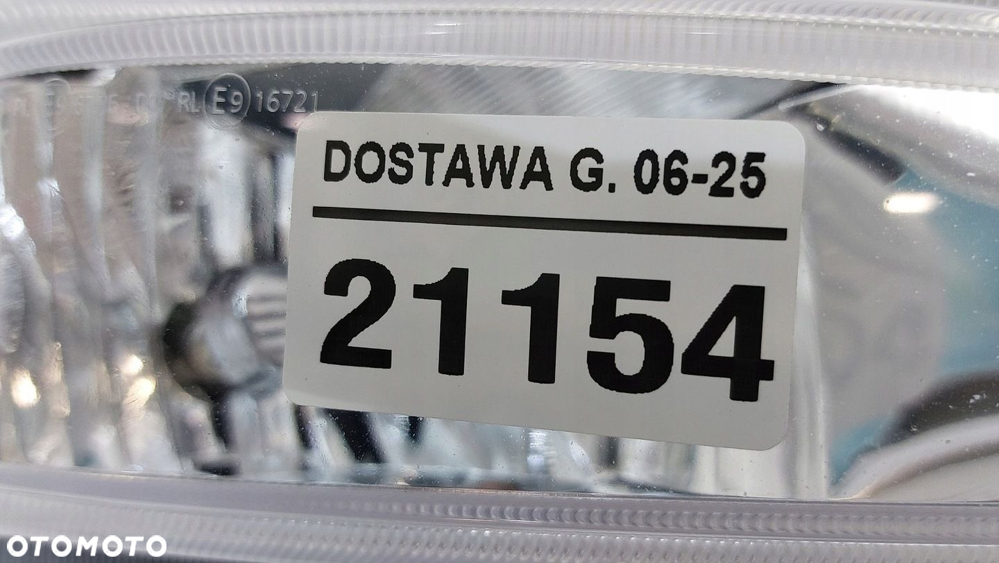 HALOGEN PRAWY KIA CEED III 18r 92202J7000 - 7