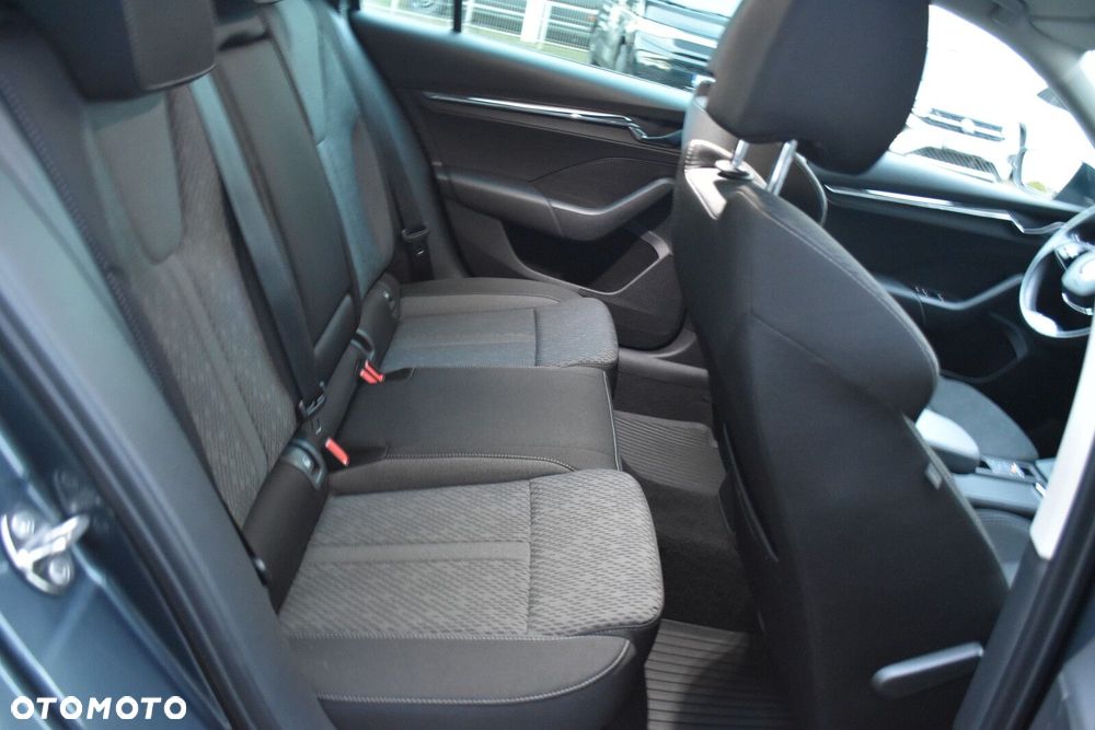 Skoda Octavia 2.0 TDI Style DSG - 30