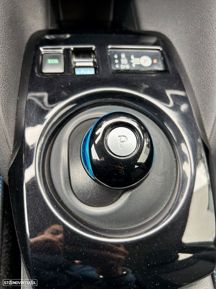 Nissan Leaf 40 kWh Acenta - 13