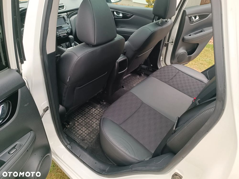Nissan Qashqai 1.6 DCi Tekna+ Xtronic - 8