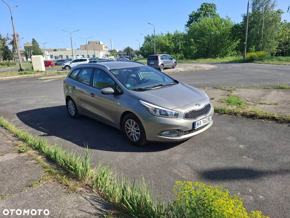 Kia Ceed 1.6 GDI M - 4