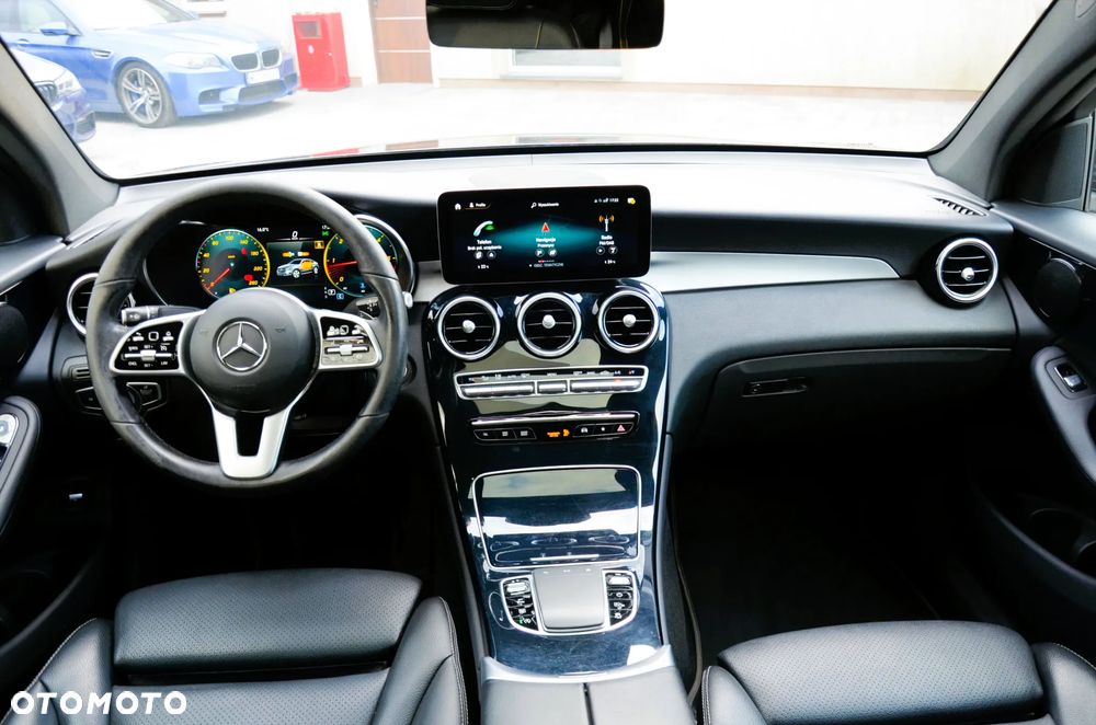 Mercedes-Benz GLC - 18