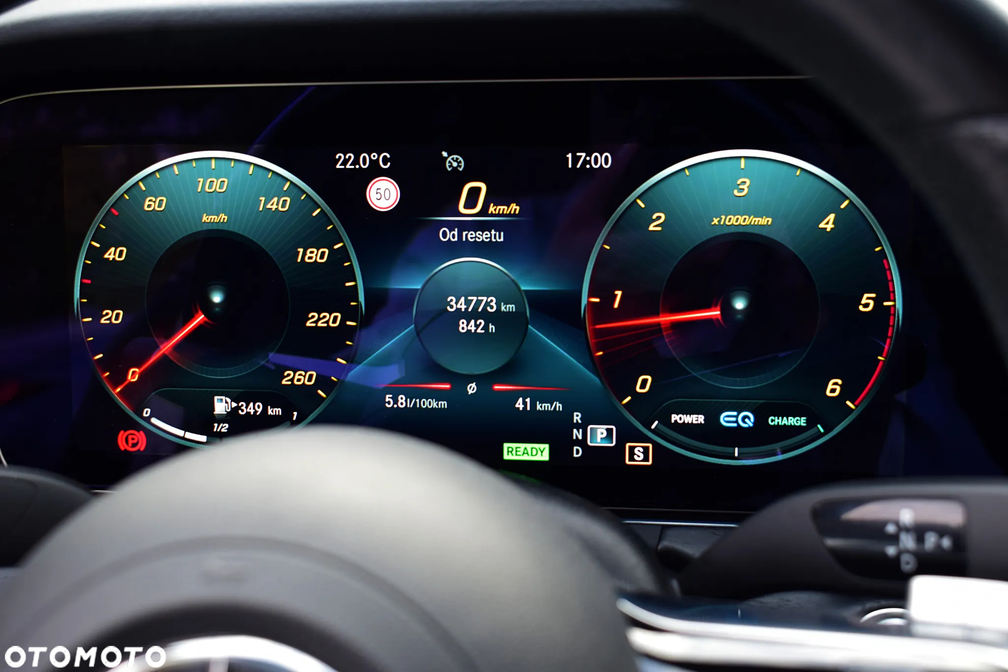 Mercedes-Benz Klasa E 220 d AMG - 11