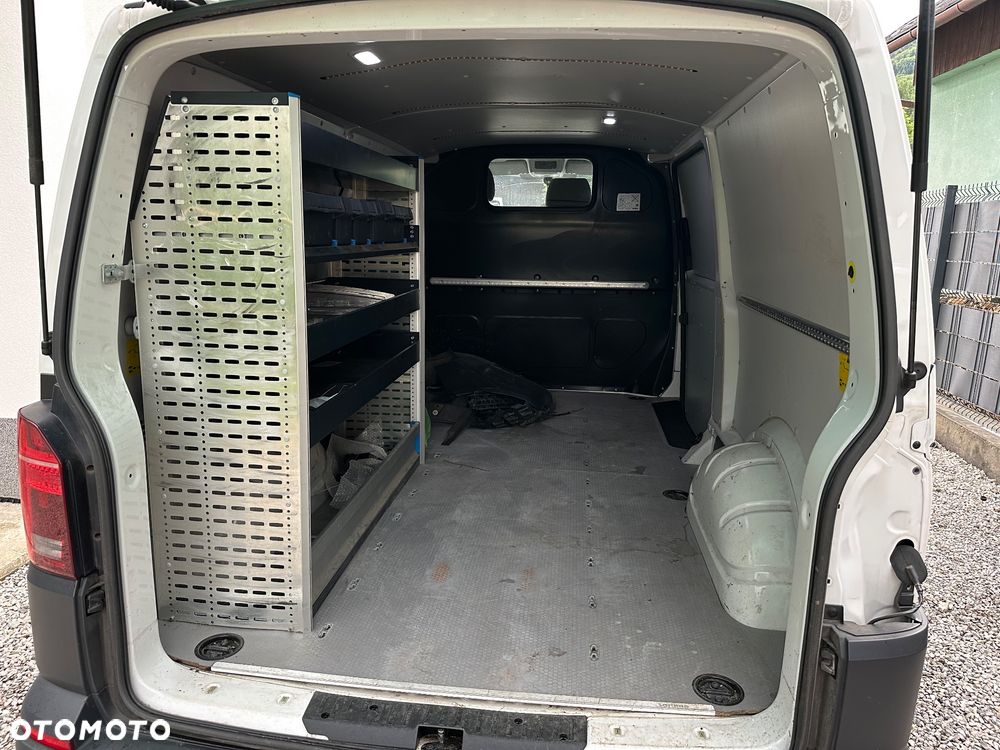 Volkswagen Transporter - 19
