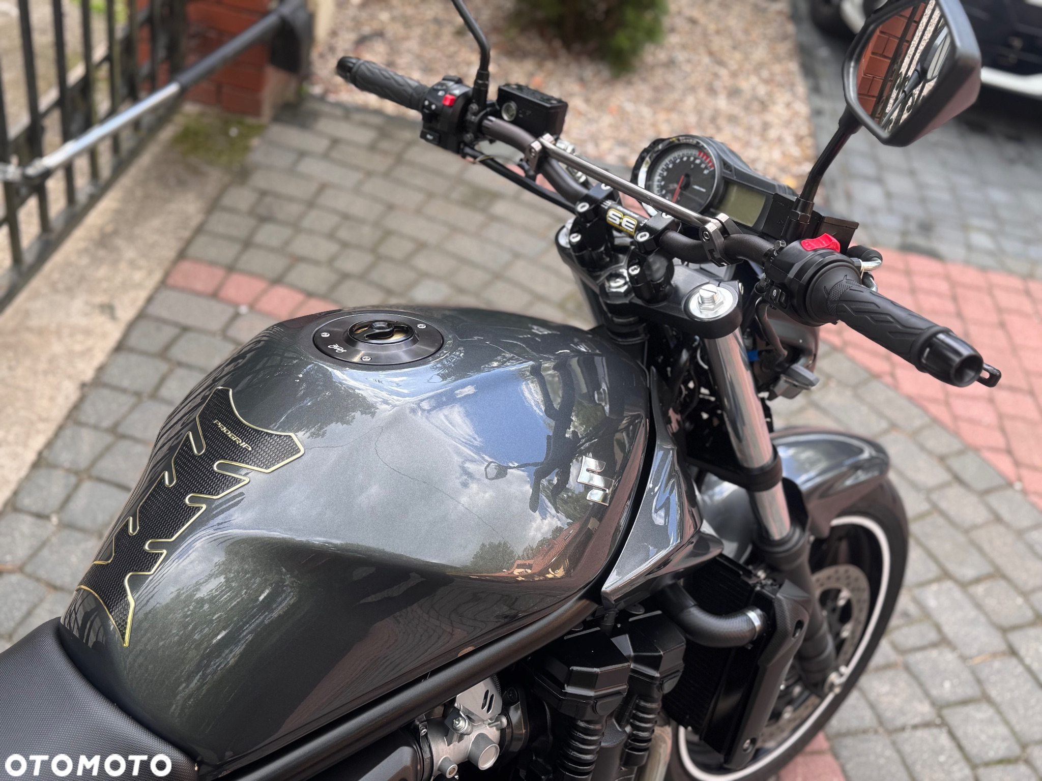 Suzuki Bandit - 14