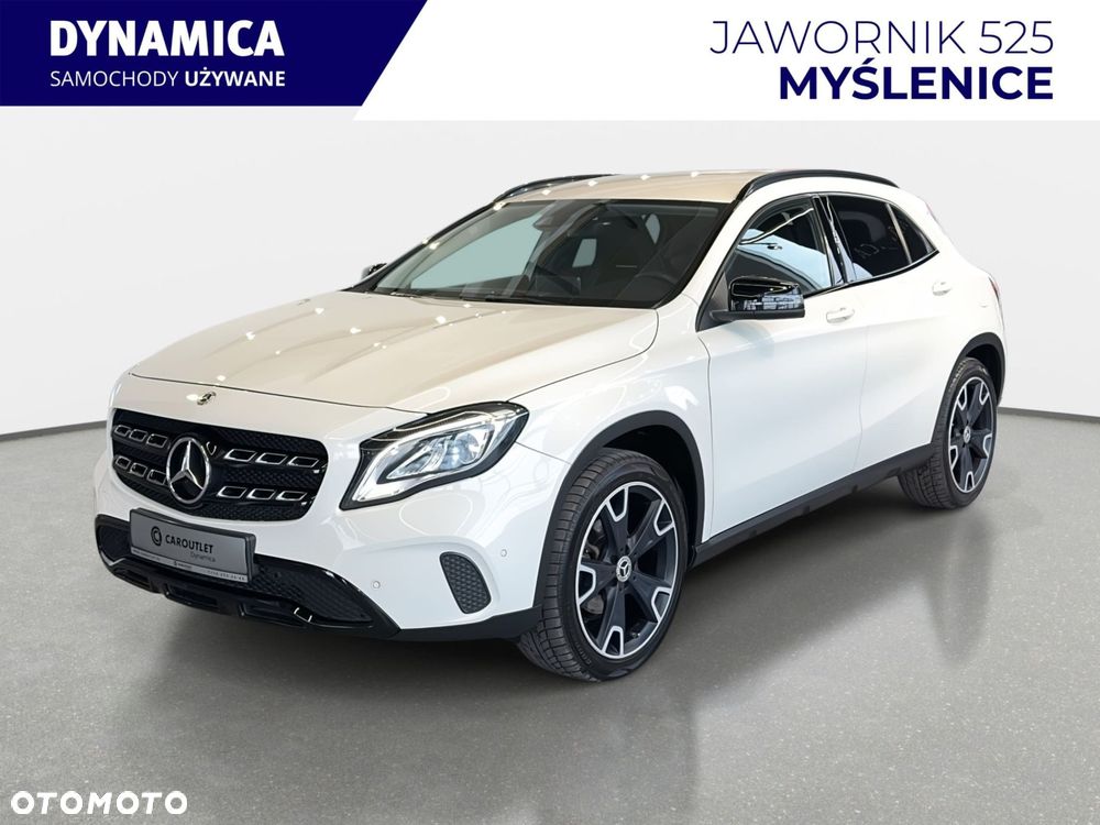 Mercedes-Benz GLA - 5